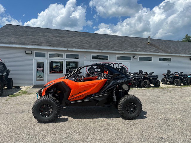 2026 CFMOTO ZFORCE Z10 Side x Side