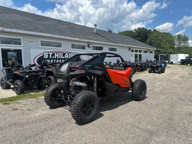 2026 CFMOTO ZFORCE Z10 Side x Side