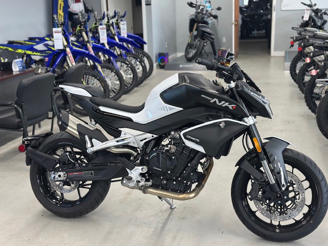 2024 CFMOTO 800NK Street Bikes