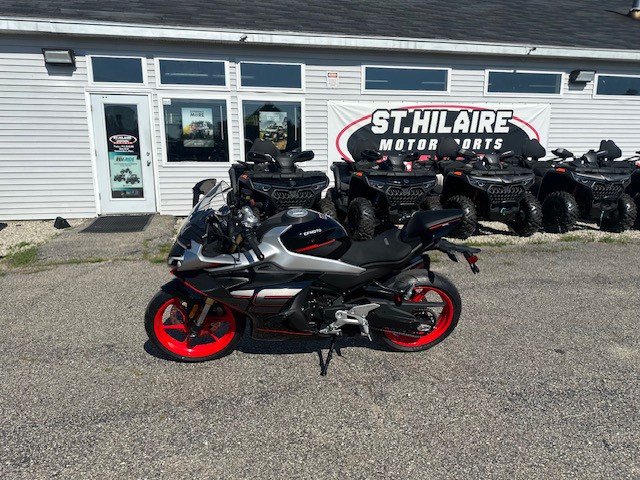 2026 CFMOTO 450SS Street Bikes