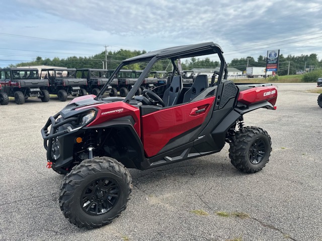 2026 Can-Am Commander XT 1000R Side x Side