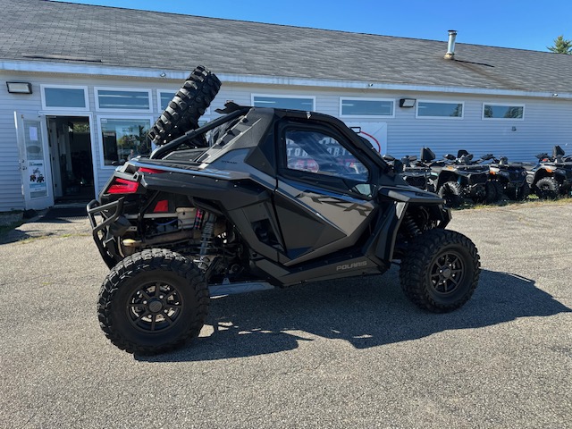 2021 Polaris RZR Pro XP Ultimate Side x Side