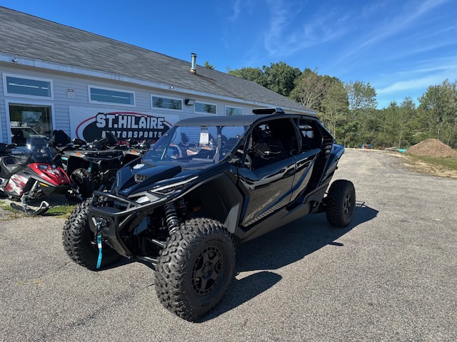 2026 CFMOTO ZFORCE Z10-4 Side x Side