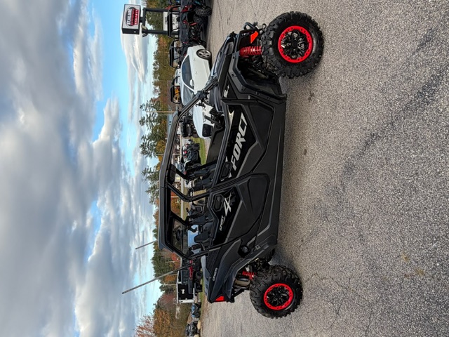 2025 CFMOTO ZFORCE 950 Sport 4 Side x Side